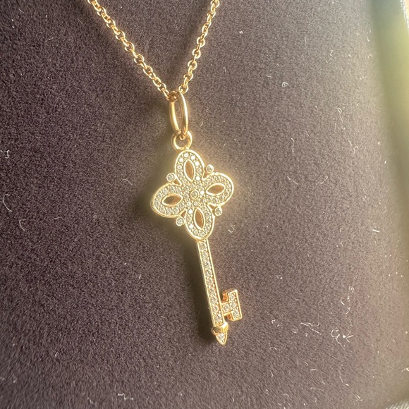 Tiffany Victoria key and chain - Picture 5 of 9